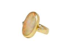 GURHAN GOLD ONE OF A KIND ETHEOPEAN OPAL AND DIAMOND RING